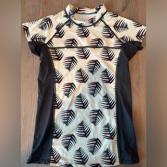 Patagonia Swim Rashguard Small NWOT - Picture 7 of 12